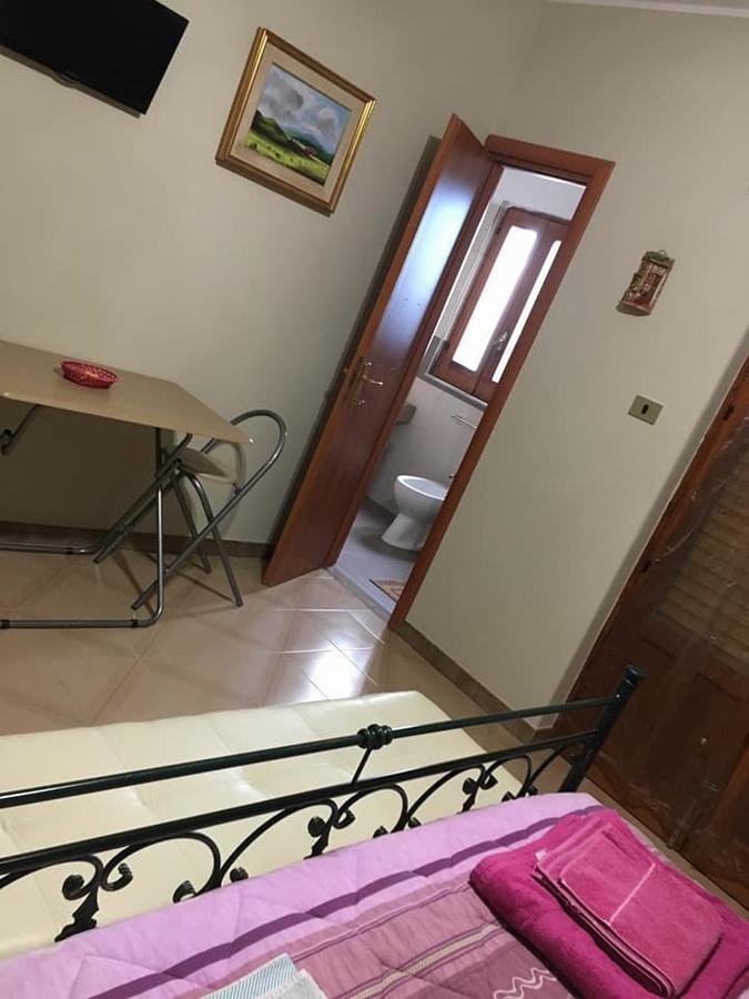 Agira Casa Albergo La Terza Stella מראה חיצוני תמונה